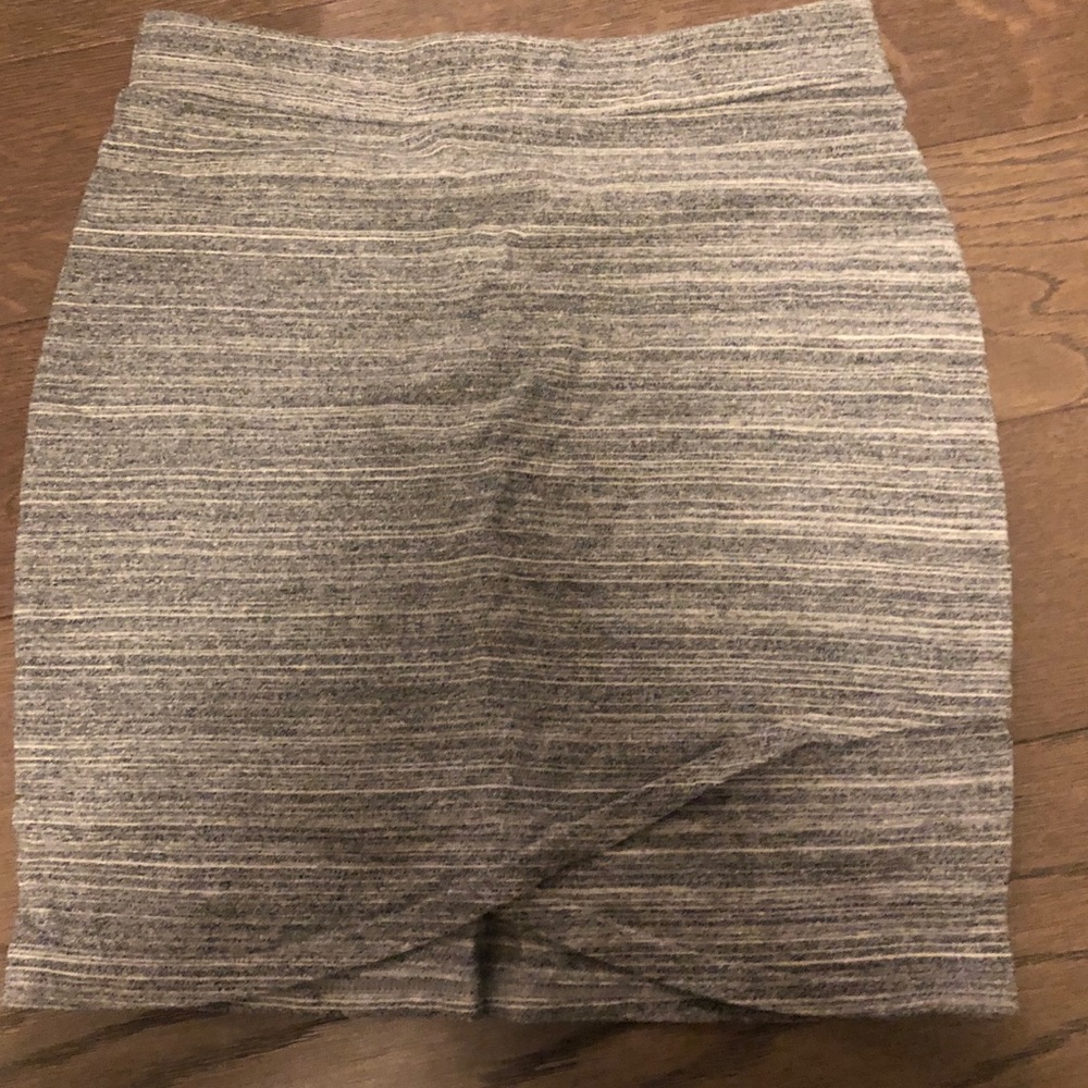 Aritzia Skirt